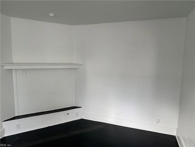 Photo - 1707 Holladay St