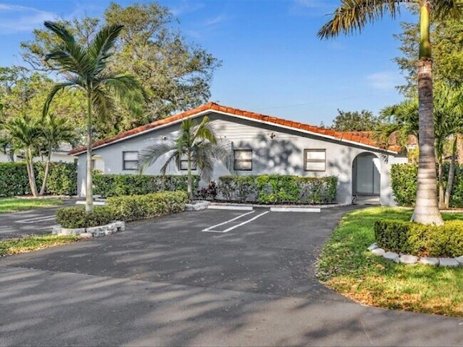 Photo - 3880 NW 79th Ave