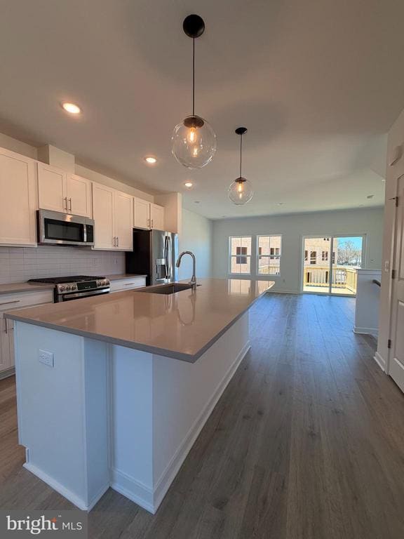 Photo - 49 Basswood St