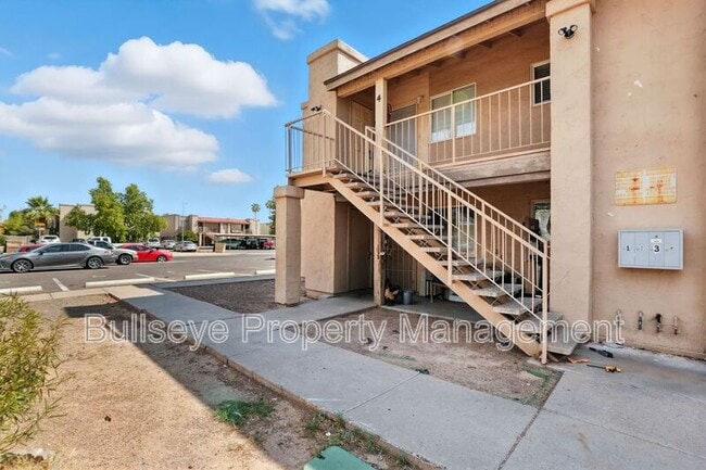 Photo - 2701 E Beck Ln Unit 4