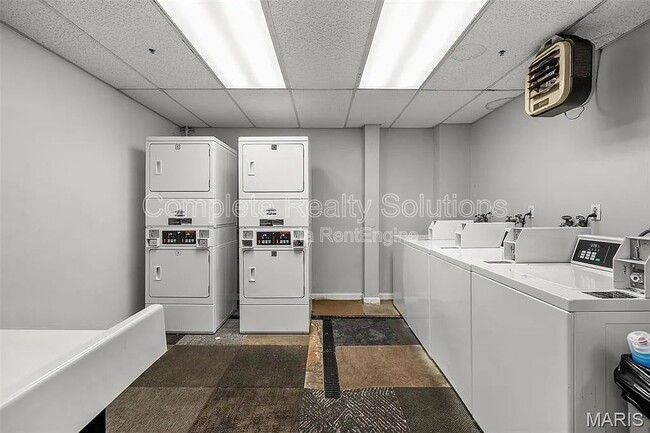 Photo - 8612 Halls Ferry Road Unidad 409