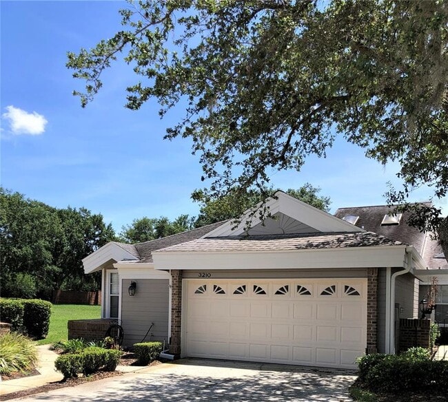 Photo - 3210 Stonewater Ct