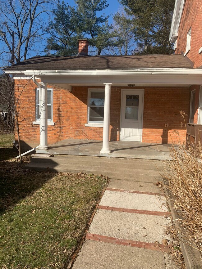 2 Arbor St Apartments Battle Creek, MI