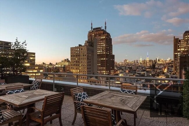 Photo - 3 bedroom in New York NY 10013 Unit 2804