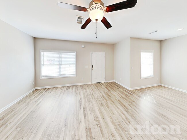 Photo - 4210 Effie Seward Dr