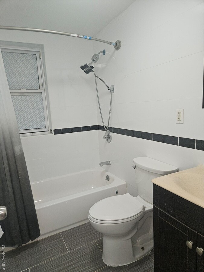 Photo - 116-49 147th St