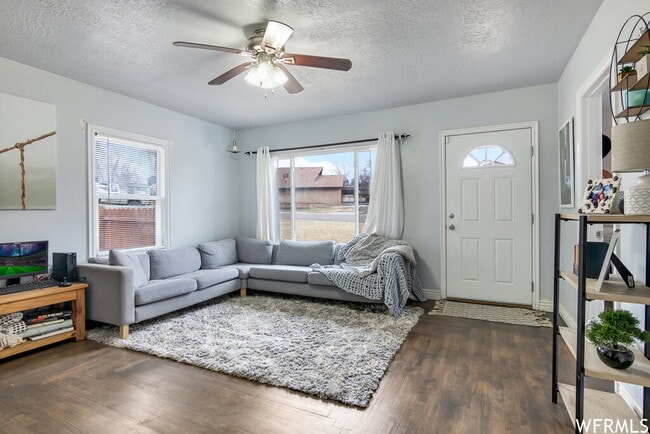 Photo - Cozy 2-Bedroom Home in Roy