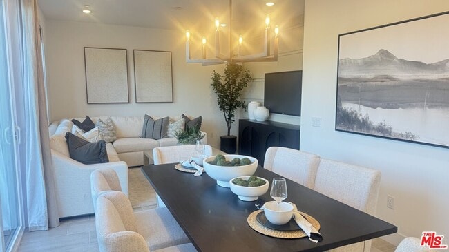 Photo - 1717 Lychee St