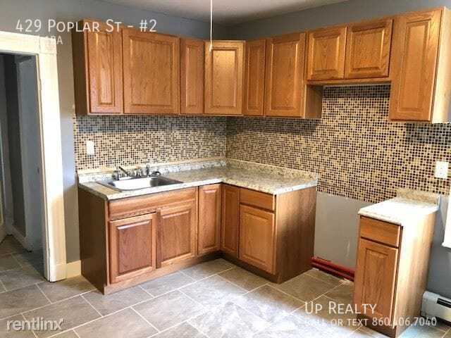 Building Photo - 429 Poplar St Unit #2 Rental