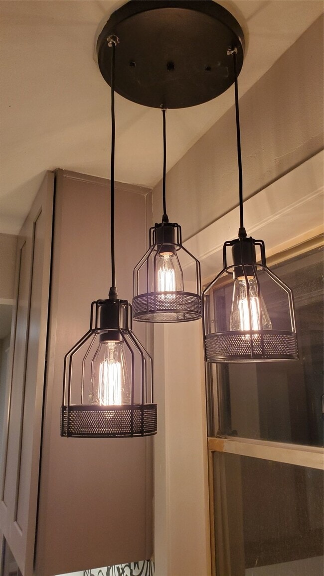 Photo - 7151 Neff St