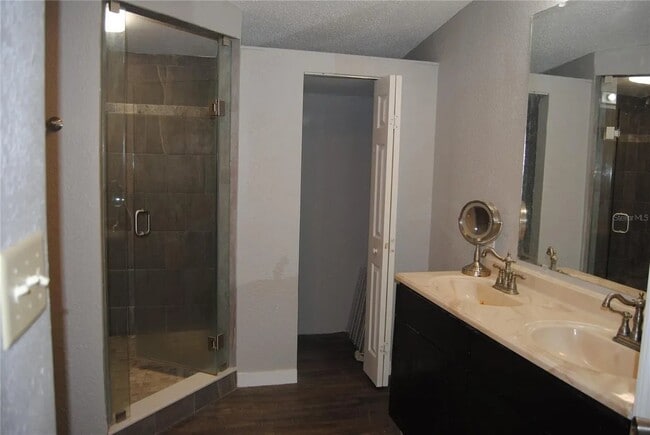 7706 Shoupe Rd Unit Rm 1