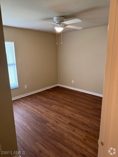 Building Photo - 122 NE 6th Ave Rental