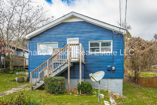 Photo - 5327 Lee Ave