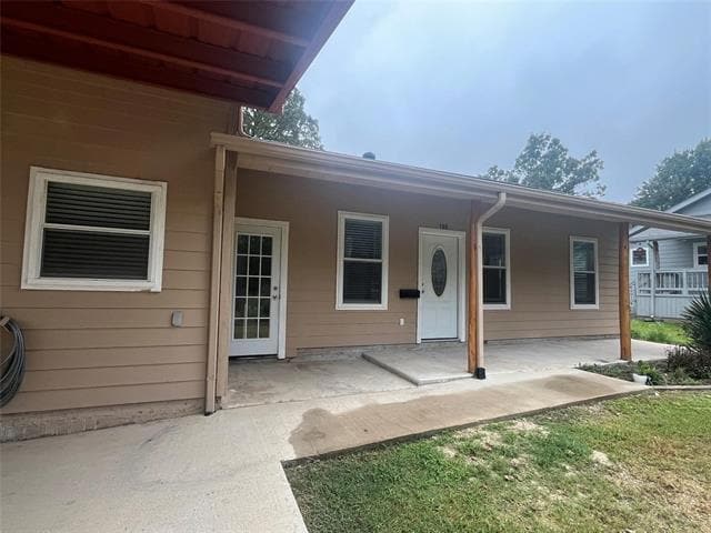 Photo - 12046 Center St