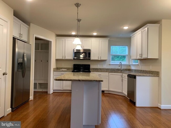 Photo - 6906 Lunette Ln