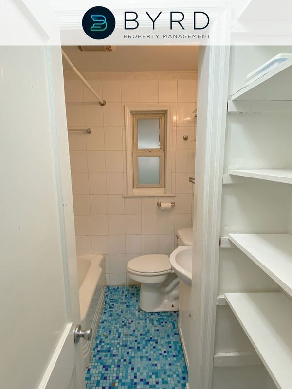 Photo - 1413 Blair St