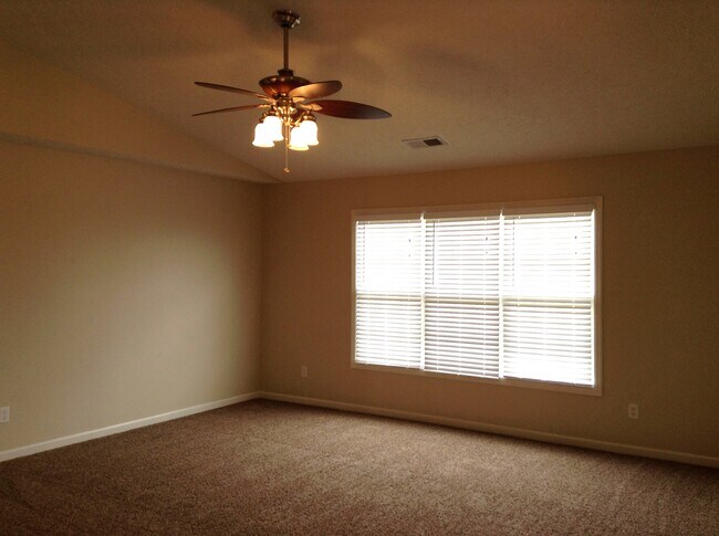 Photo - 756 Ginger Ridge Dr Casa