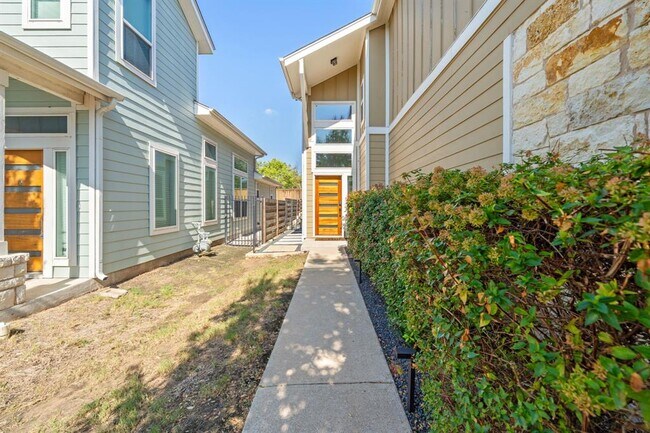 Photo - 1406 Casa Dr