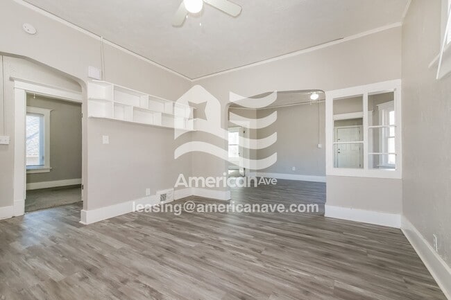 Photo - 3019 Corby St