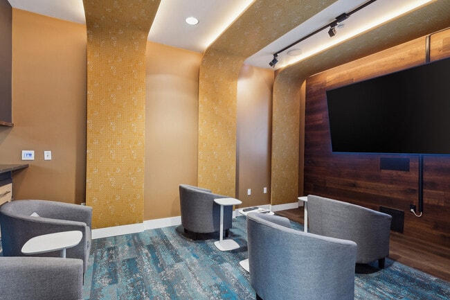SouthLakeUnion_amenity_media room edit