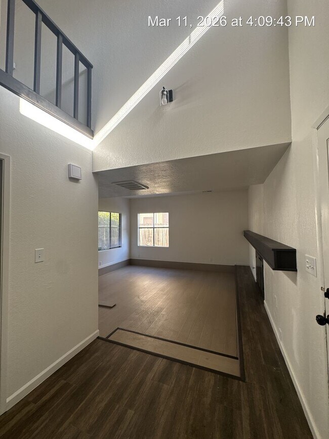 Photo - 3512 Unit 1942