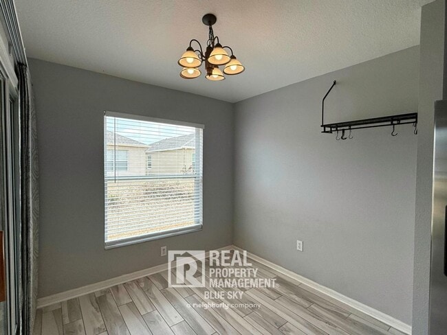 Photo - 5238 Gato Del Sol Cir