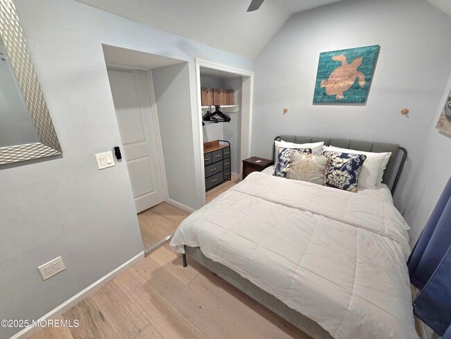 Photo - 406 4th Ave