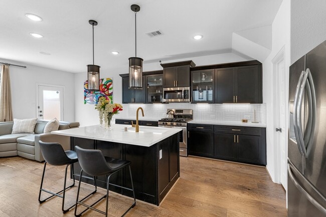 Photo - 27903 Western Crk Ct