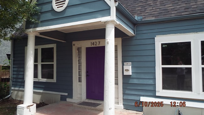 Photo - 1427 Schley Ave Casa