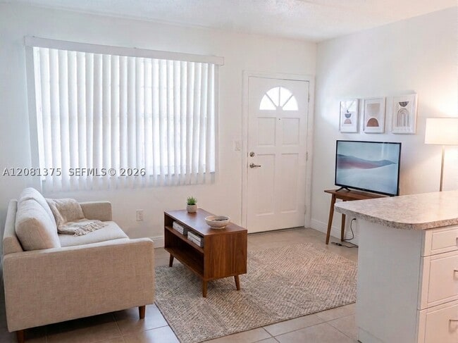 Photo - 3251 SW 44th St Unit 205