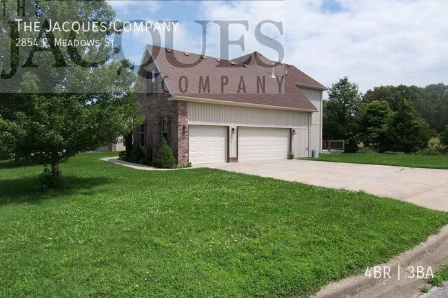 Photo - 2854 E Meadows St