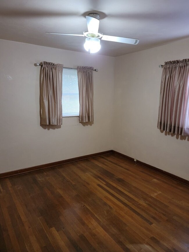 Photo - 10920 SE 55th Ave