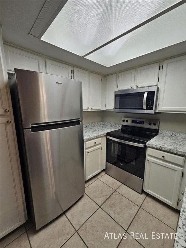 Photo - 1645 W Baseline Rd