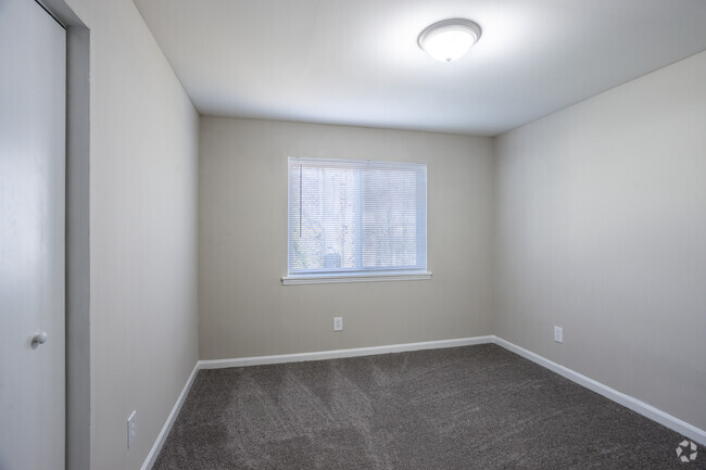 3BR, 2BA - 1,344 SF - Ashby Woods Apartments