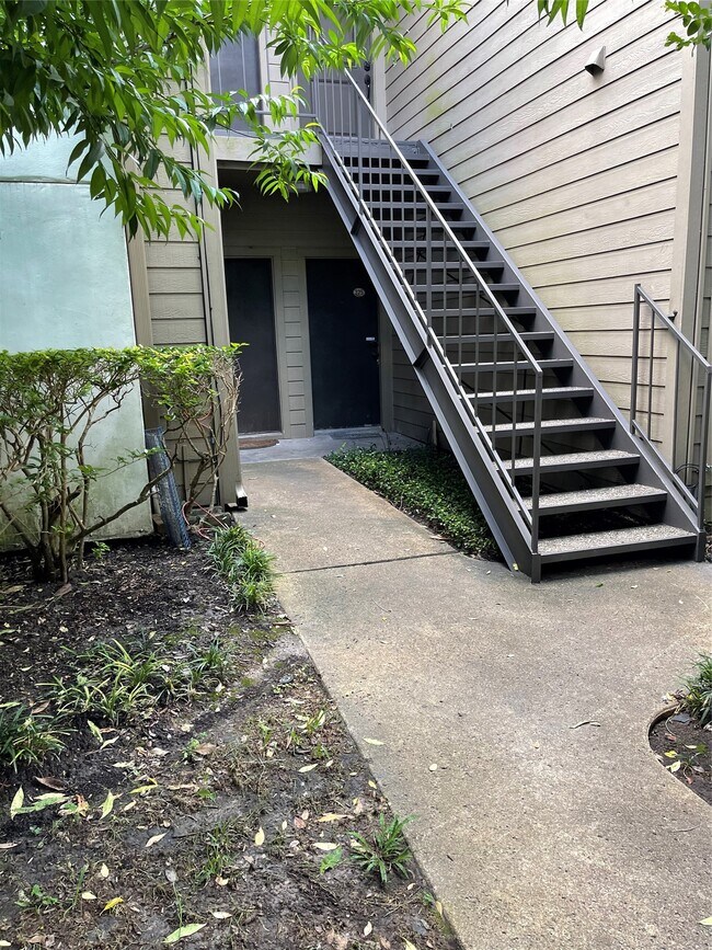 Photo - 10053 Westpark Dr Unidad 325