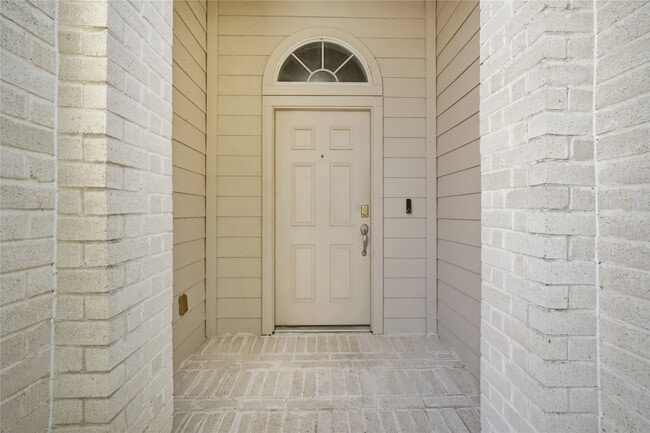 Photo - 1707 E Highlands Crossing