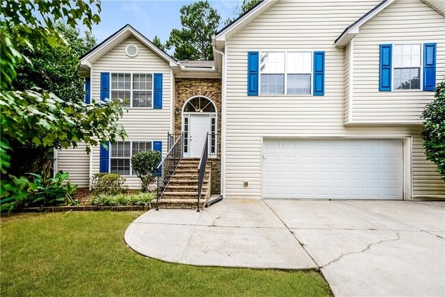 Building Photo - 805 Lewis Ridge Cir