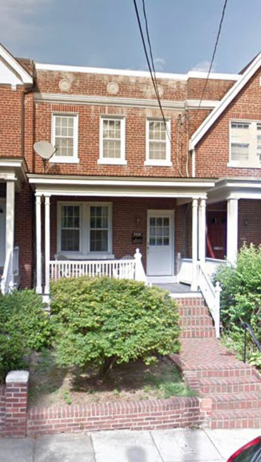 Photo - 2419 Huidekoper Pl NW