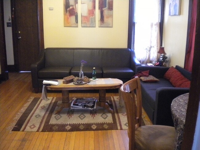 Photo - 522 N Division St Unit #1