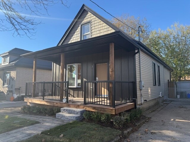 Photo - 71 St Julien St