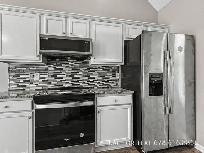 Photo - 80 Rivercrest Ln