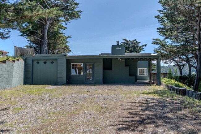 Photo - 401 Griffin Ave