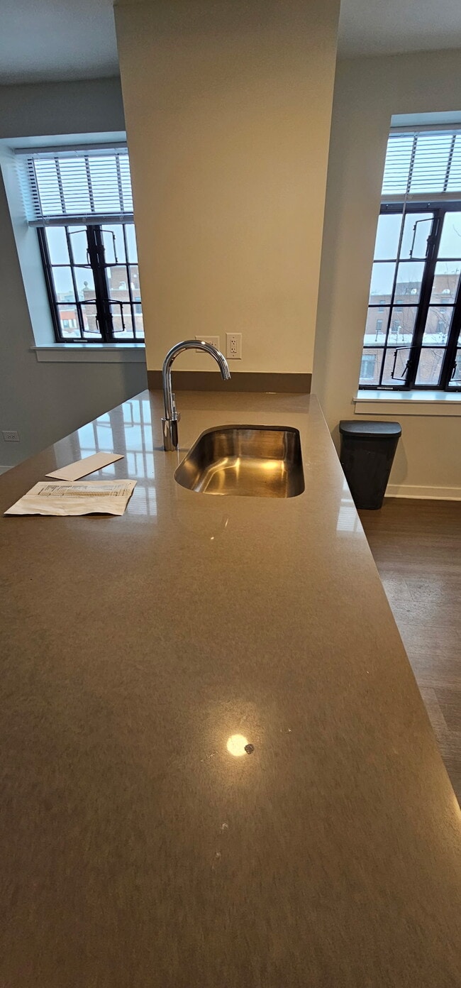 Photo - 2857 N Clybourn Ave Unit 2850-301