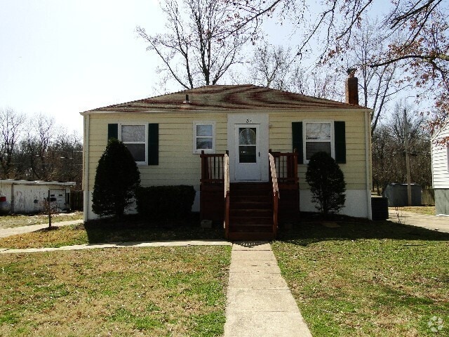 Building Photo - 50 Green Acres Dr Rental