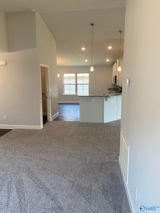 Photo - 109 Sorrelweed Dr