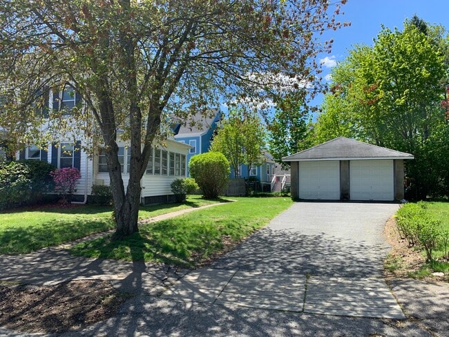 Photo - 120 Vernon St Unit 120 Vernon (Beech St