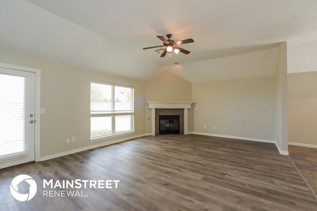 Photo - 13524 Gramercy Park Pl