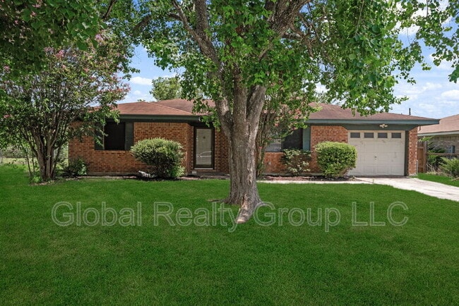 306 Meadow Dr