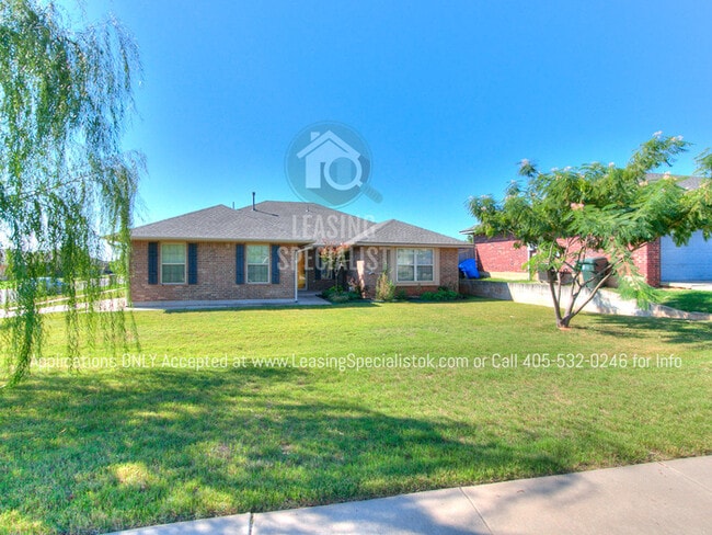 Photo - 200 Tecumseh Meadows Dr