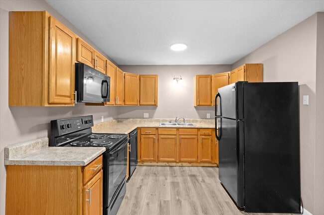 Building Photo - 443 M St Unit 2
